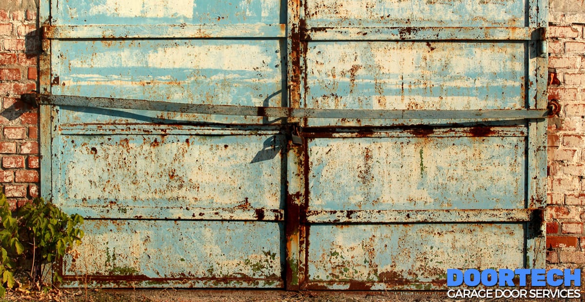 What Is Your Garage Door Lifespan, Rust Garage Door