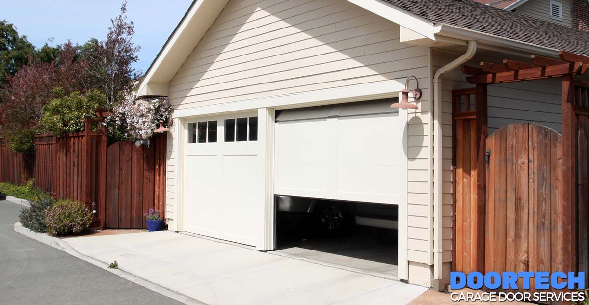 5 Reasons Your Garage Door Won't Open or Close